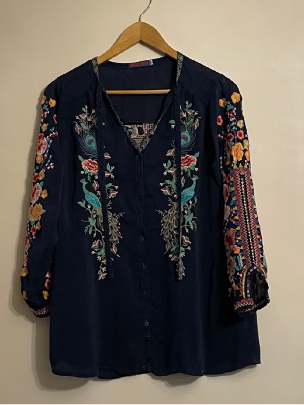 Johnny Was Embroidered Boho Tunic Blouse Women’s Size S - Picture 2 of 9